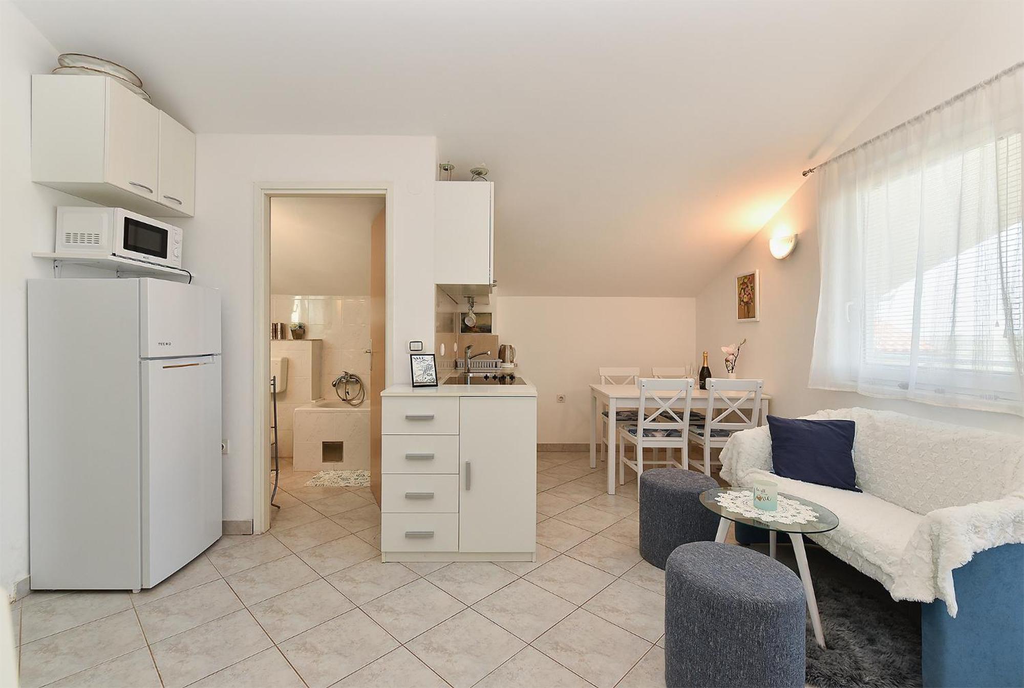 Apartment Mladen 1860 Medolino Esterno foto
